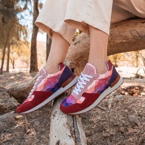 Inkkas Jogger Sneakers in Red Andes